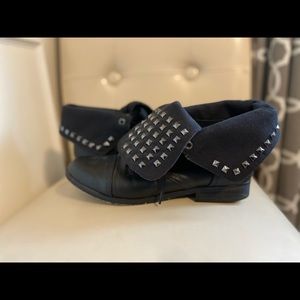 Michonne lookalike Boots